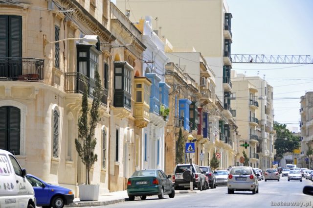 Sliema, Malta, balkony