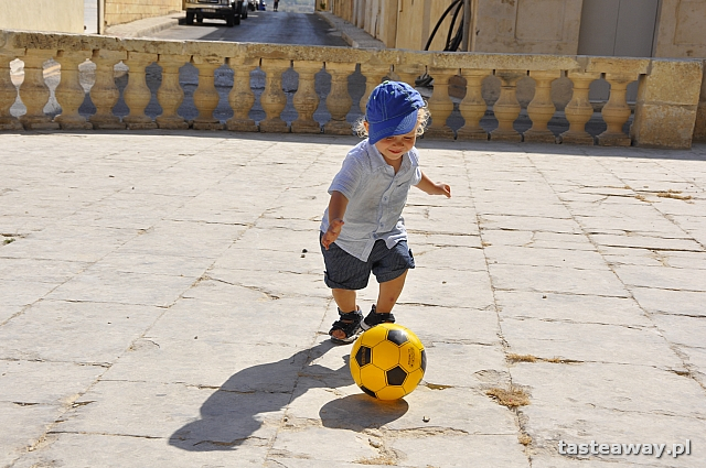 dziecko w podróży, Gozo